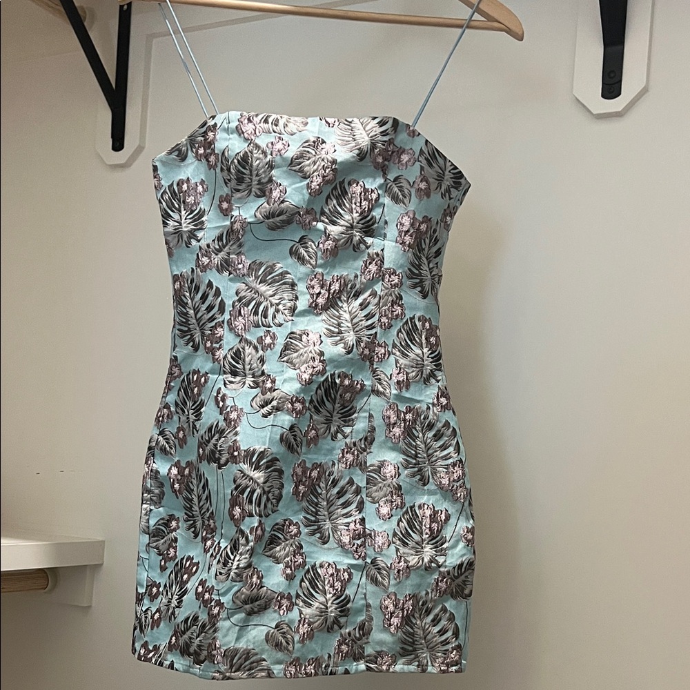 Floral Print Mini Dress - Blue and light gray silver leaves